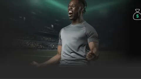 “开门迎宾”彰显文化旅游服务新形象