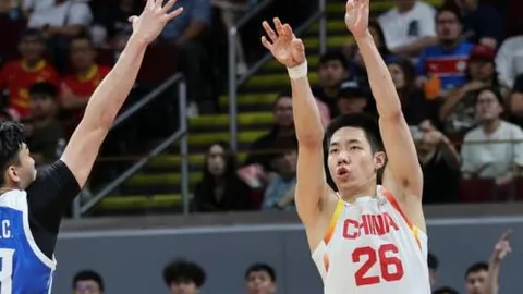 图赫尔续约英格兰至2028年